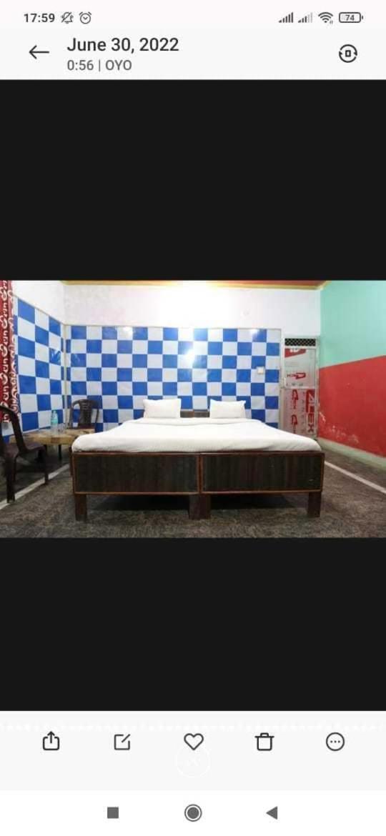 Oyo Hotel Hastinapur Palace Meerut Esterno foto